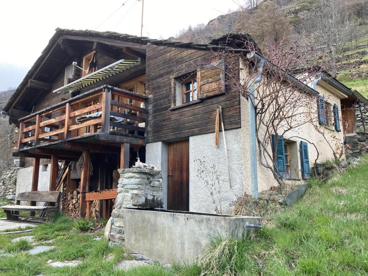 Vila Chalet La Paz With Hotpot And Sauna Törbel Exteriér fotografie